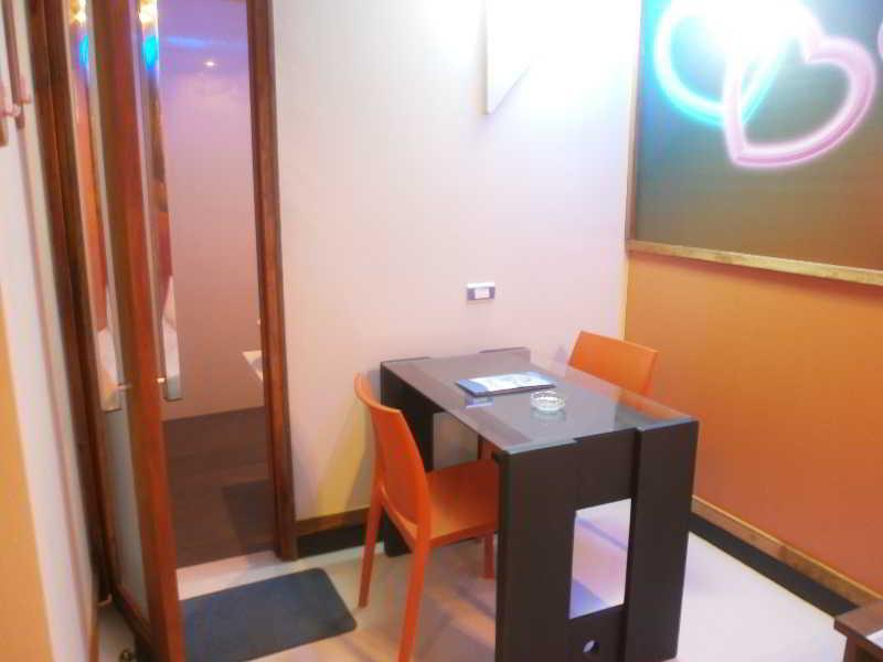 Hotel Dream World Las Piñas Extérieur photo